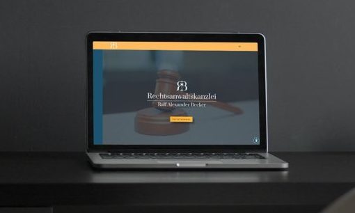 PC_03 Moderne Website für die Hinterlandschule: Informative und ansprechende Online-Präsenz.